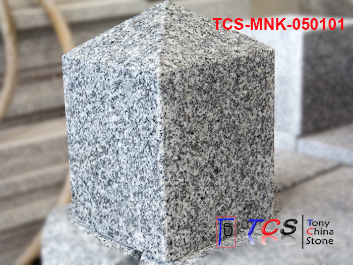Post -Pointed Top -TCS-MNK-05